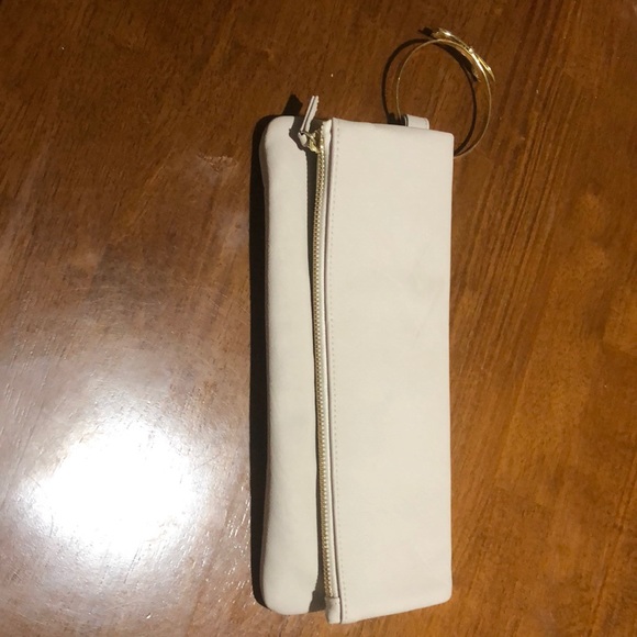 Purse - Picture 1 of 1